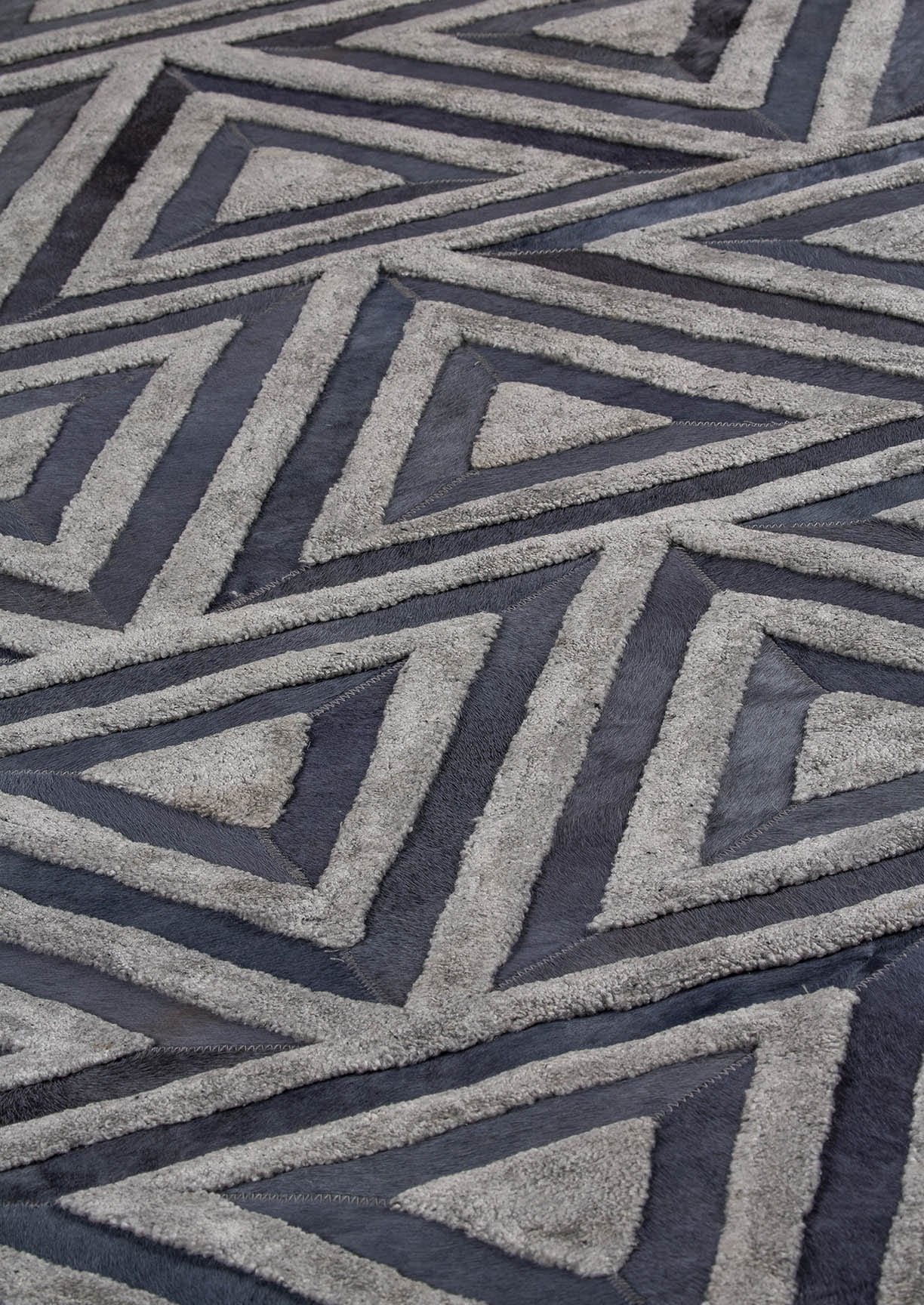 Luxury Geometric Contemporary Handmade Leather Tufted Rio Lyra Grey Area Rug Carpet - Mat Living