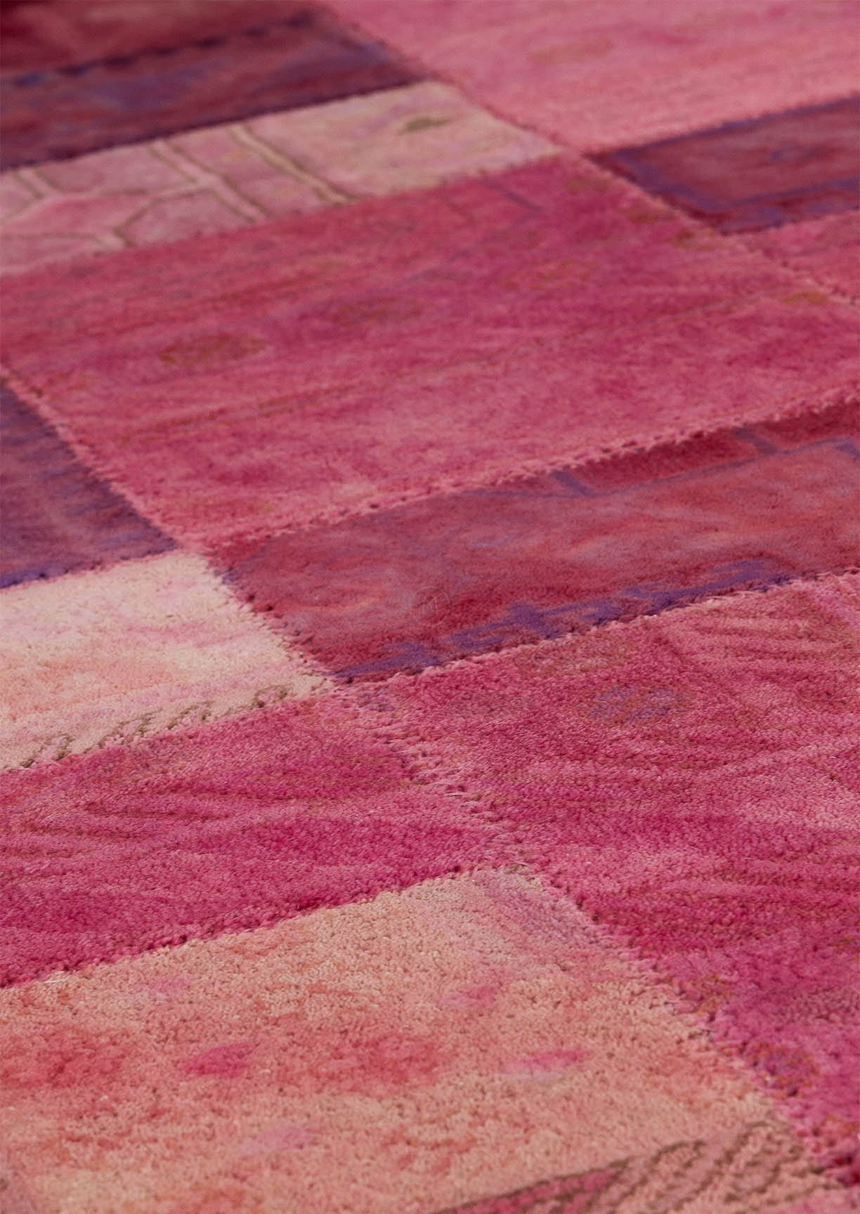 Vintage Luxury Traditional patchwork Tufted Geometric Sartaj Pink Area Rug Carpet - Mat Living