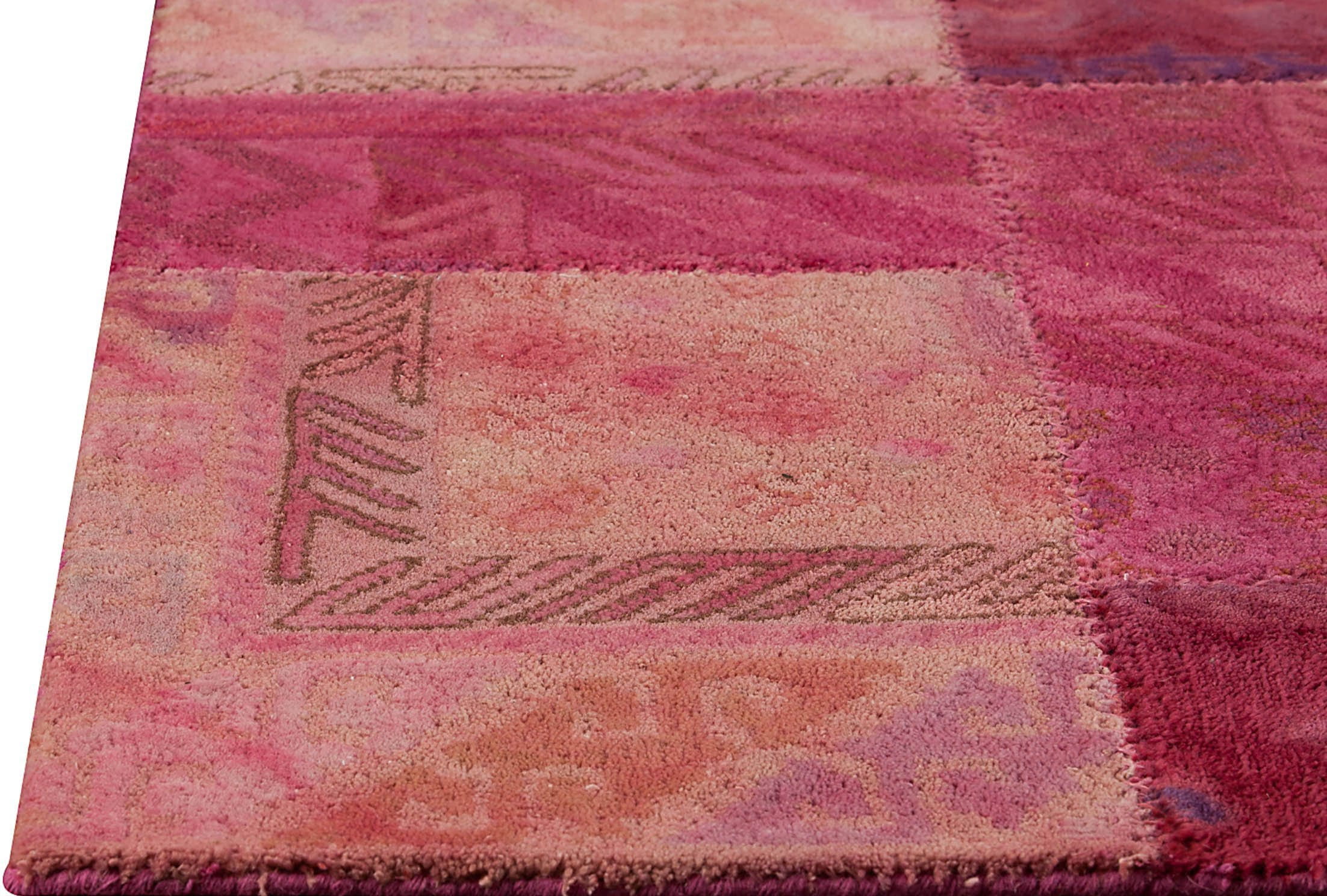 Vintage Luxury Traditional patchwork Tufted Geometric Sartaj Pink Area Rug Carpet - Mat Living